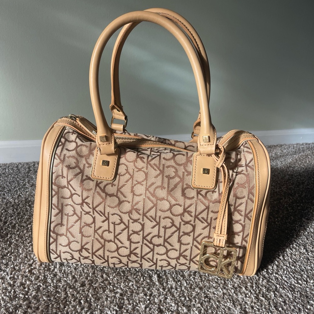 CALVIN KLEIN AUTHENTIC CAMEL SIGNATURE SATCHEL BAG HANDBAG PURSE